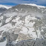 Domek alpejski Wellness Near Wildkogel Neukirchen am Großvenediger