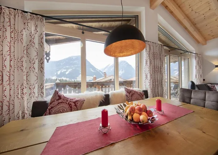 Alpine Wellness Near Wildkogel シャレー