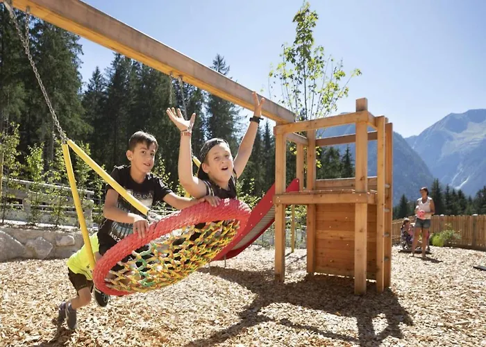 シャレー Alpine Wellness Near Wildkogel *